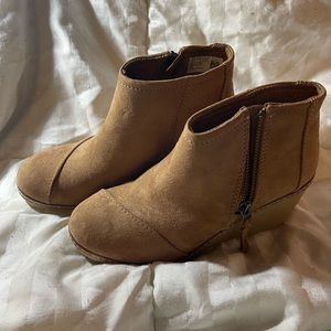 NEW- no box, Tom’s wedge booties .  Size 7